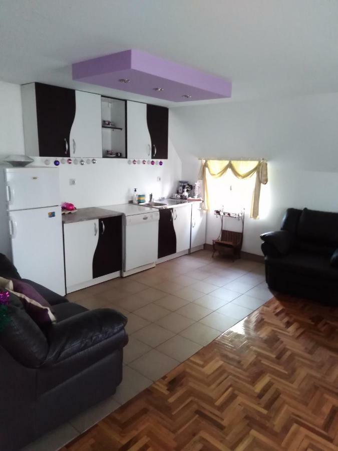 Sunce Bed & Breakfast Ćuprija Екстериор снимка